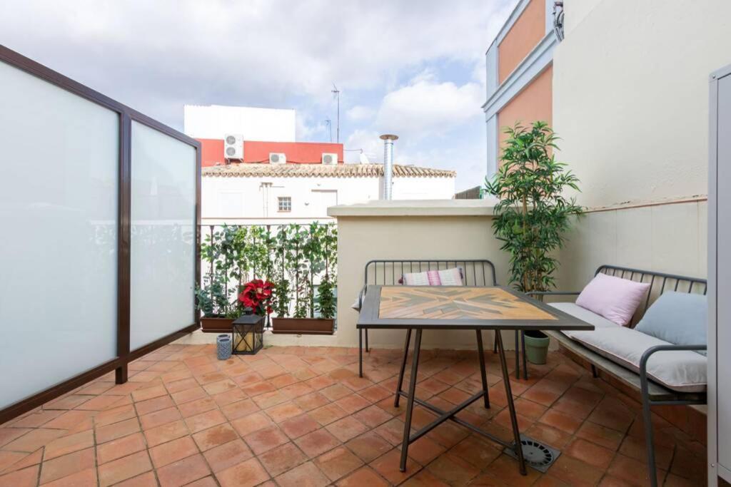 Lumbreras Deluxe Suite by Valcambre Sevilla Exterior foto